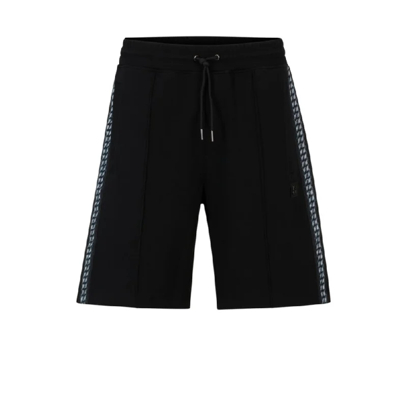 Stretch-cotton relaxed-fit shorts with stacked logo